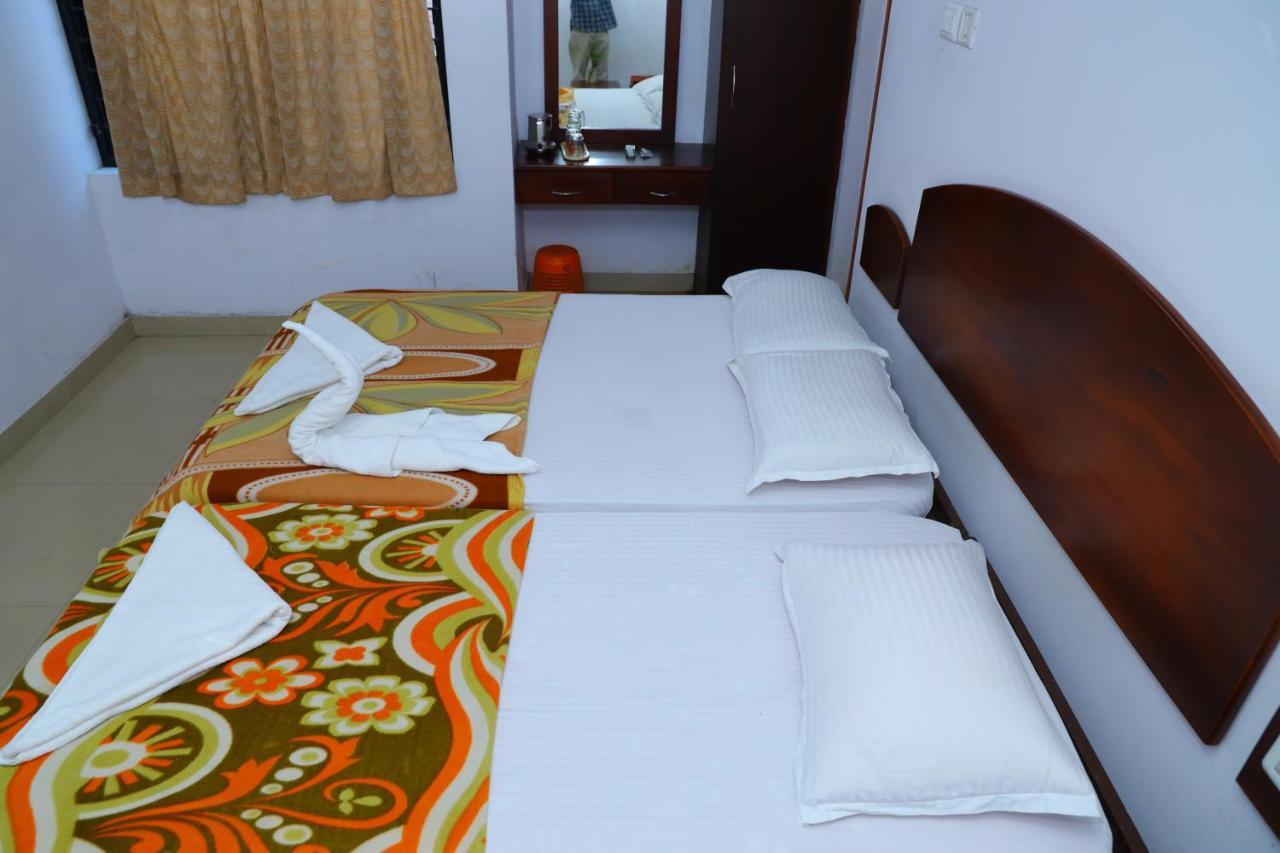 Ramanilayam Tourist Home Ambalapulai Ngoại thất bức ảnh